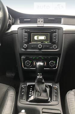 Универсал Skoda Superb 2013 в 