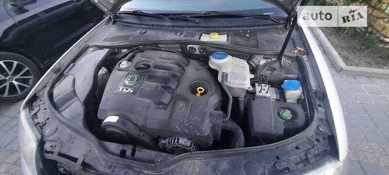 Лифтбек Skoda Superb 2008 в Львове