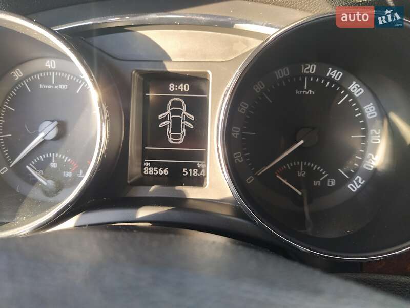 Лифтбек Skoda Superb 2010 в Краматорске