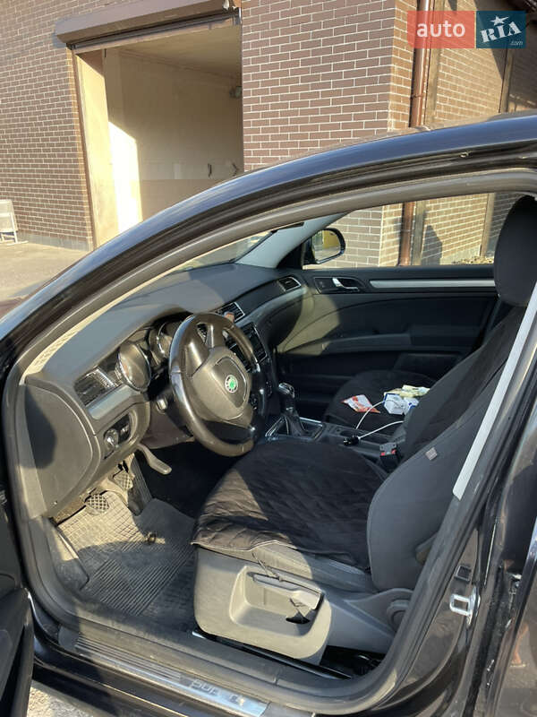 Лифтбек Skoda Superb 2008 в Виннице