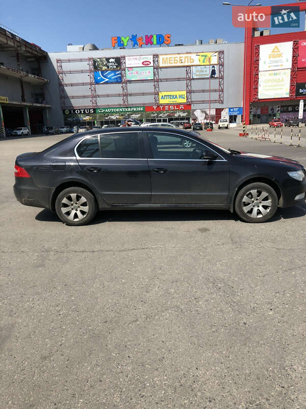 Лифтбек Skoda Superb 2008 в Виннице