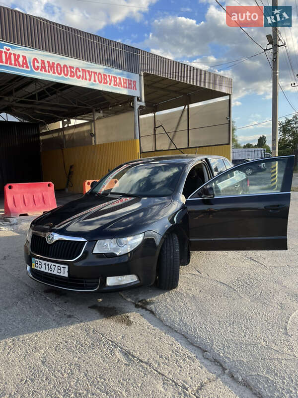 Лифтбек Skoda Superb 2008 в Виннице