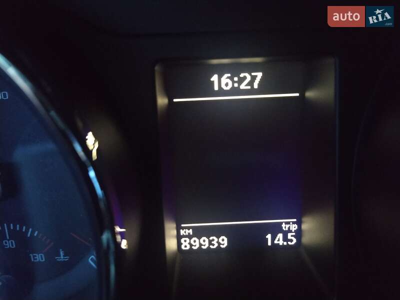 Лифтбек Skoda Superb 2010 в Краматорске