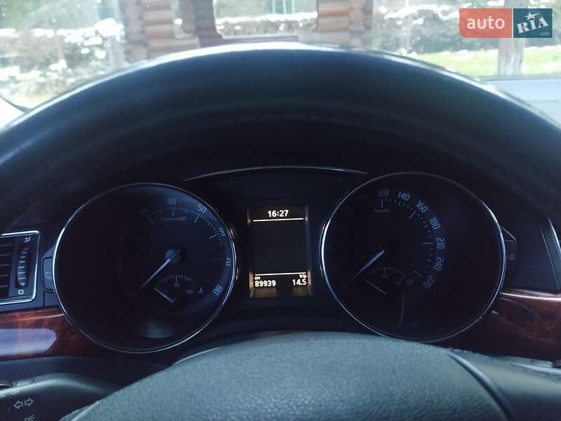 Лифтбек Skoda Superb 2010 в Краматорске