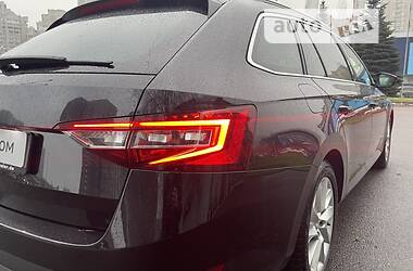 Универсал Skoda Superb 2017 в 