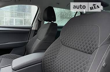 Универсал Skoda Superb 2017 в 