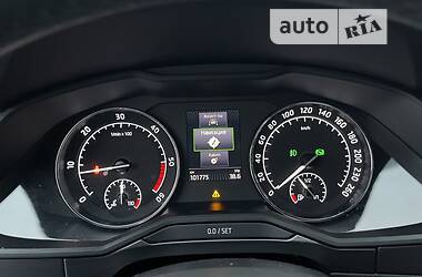 Универсал Skoda Superb 2017 в 