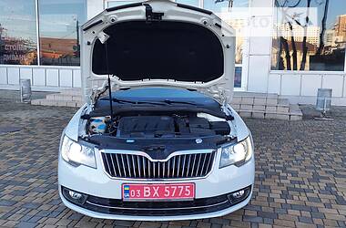 Лифтбек Skoda Superb 2015 в Одессе