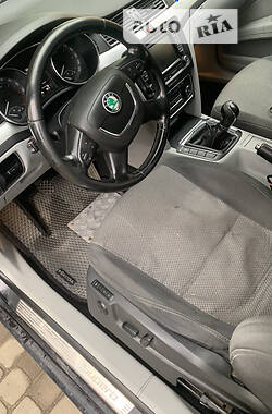Универсал Skoda Superb 2011 в 