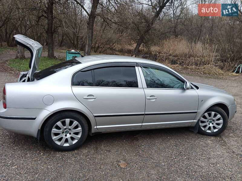 Ліфтбек Skoda Superb 2007 в Кривому Розі