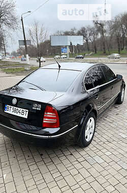 Лифтбек Skoda Superb 2003 в Одессе