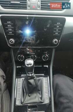 Ліфтбек Skoda Superb 2017 в Ужгороді