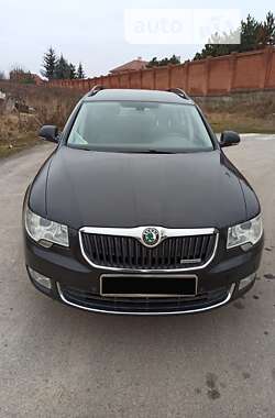 Универсал Skoda Superb 2013 в Луцке