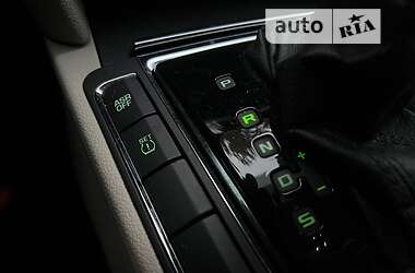 Лифтбек Skoda Superb 2012 в 