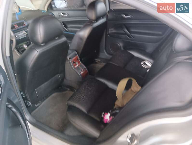 Ліфтбек Skoda Superb 2006 в Ружині