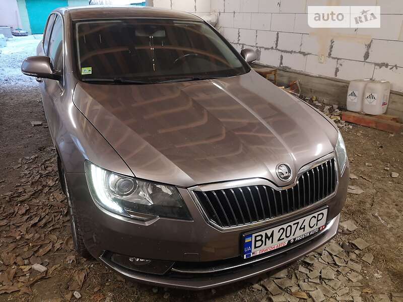 Ліфтбек Skoda Superb 2013 в Сумах