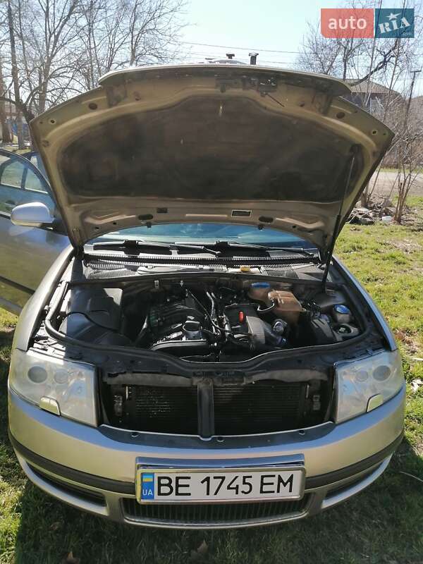 Лифтбек Skoda Superb 2007 в Николаеве