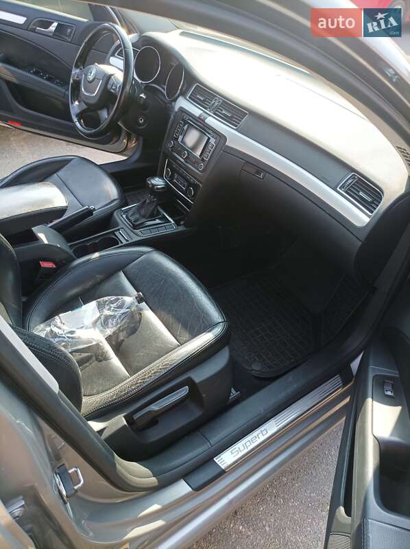 Універсал Skoda Superb 2012 в Києві фото 14 Універсал Skoda Superb 2012 в Києві