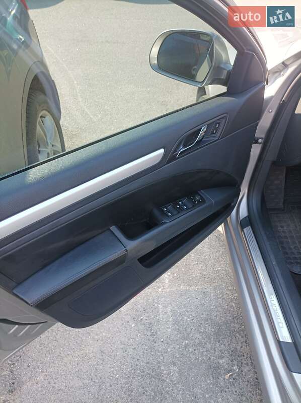 Універсал Skoda Superb 2012 в Києві фото 17 Універсал Skoda Superb 2012 в Києві