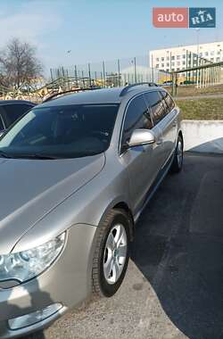 Универсал Skoda Superb 2012 в 