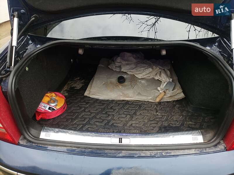 Лифтбек Skoda Superb 2005 в Коломые
