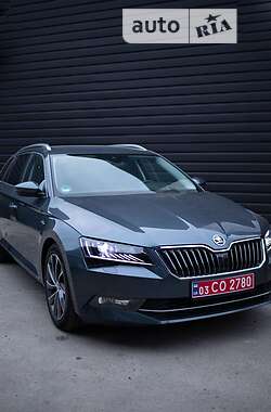 Универсал Skoda Superb 2017 в 