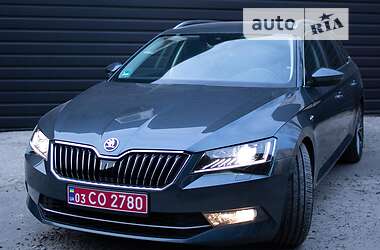 Универсал Skoda Superb 2017 в 
