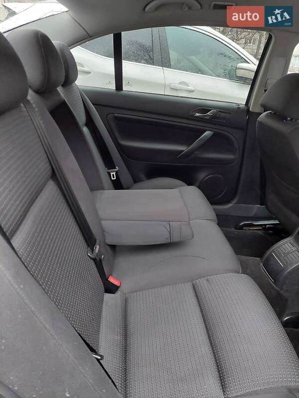 Лифтбек Skoda Superb 2006 в Киеве