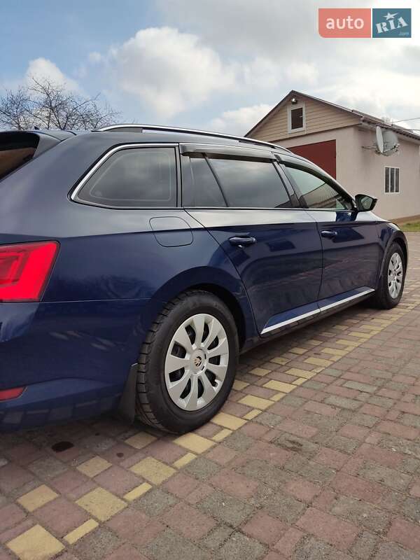 Универсал Skoda Superb 2016 в Хмельницком