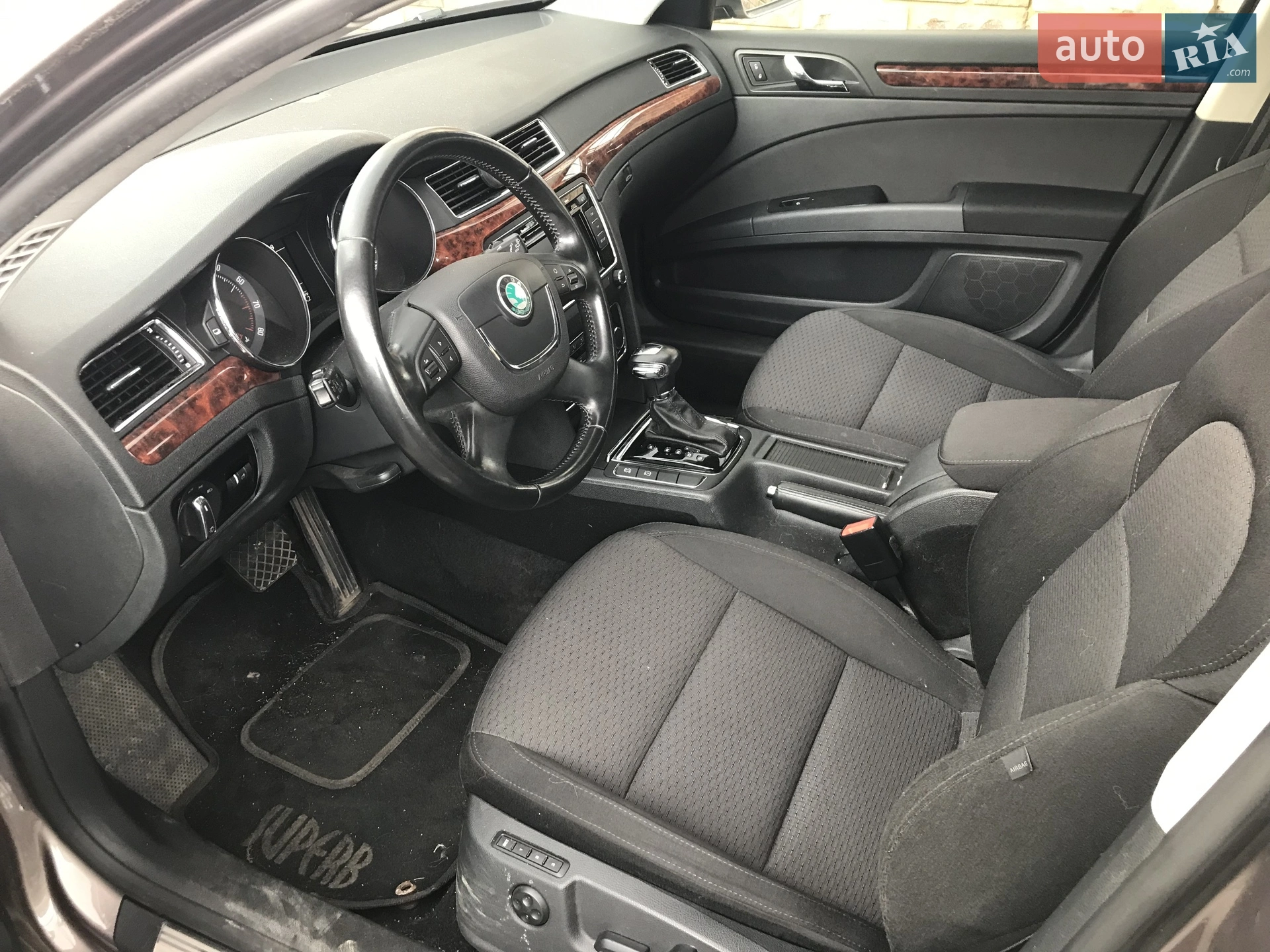 2012 Skoda Superb - мініатюра 8