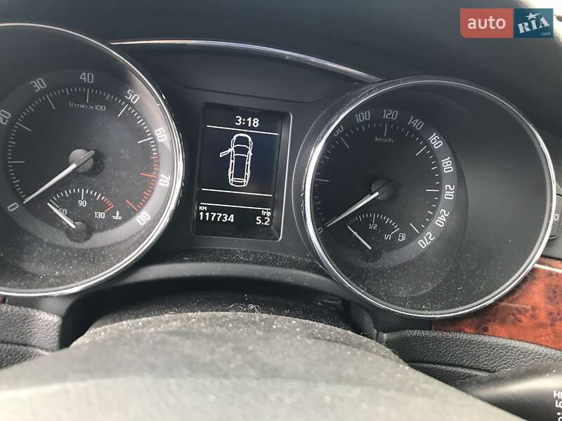 Универсал Skoda Superb 2012 в Киеве фото 11 Универсал Skoda Superb 2012 в Киеве