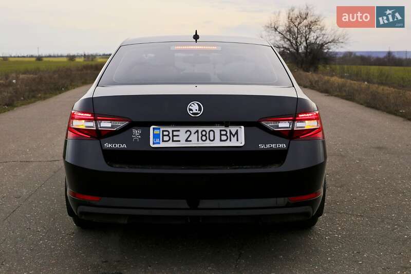 Лифтбек Skoda Superb 2016 в Новой Одессе