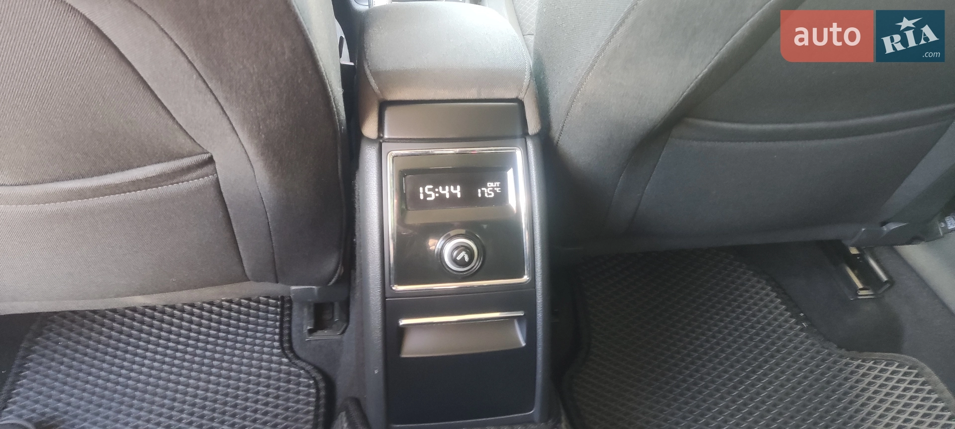 2013 Skoda Superb - мініатюра 10