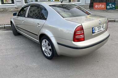 Лифтбек Skoda Superb 2005 в Полтаве