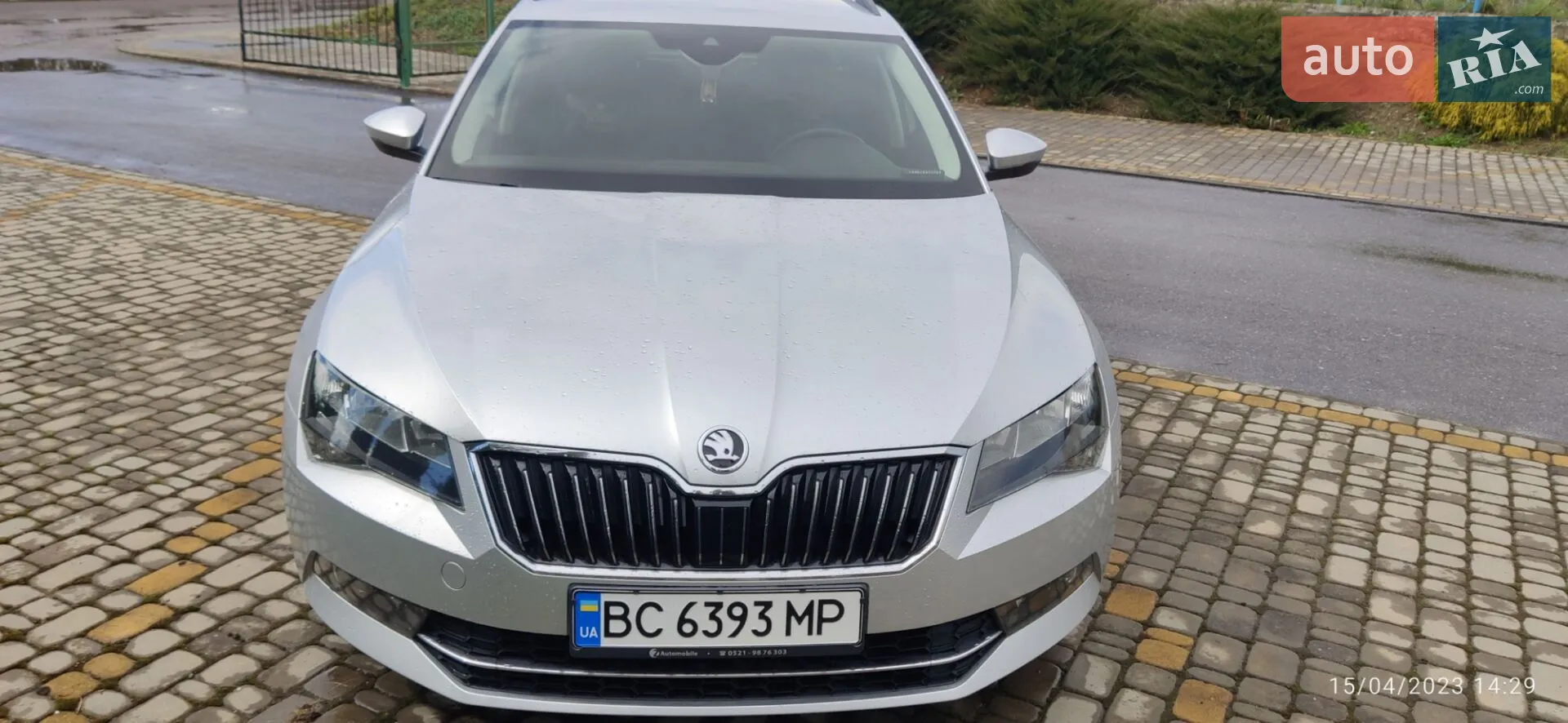 2017 Skoda Superb - мініатюра 3