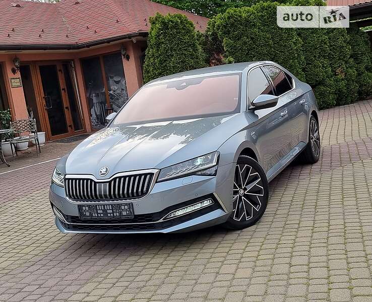 Skoda superb 2020