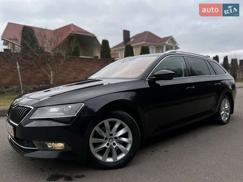 Универсал Skoda Superb 2017 в Ровно