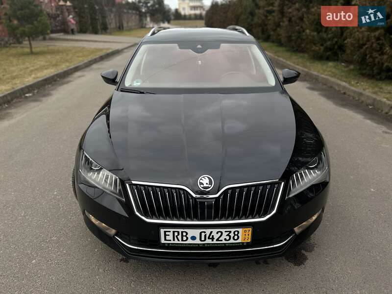 Универсал Skoda Superb 2017 в Ровно