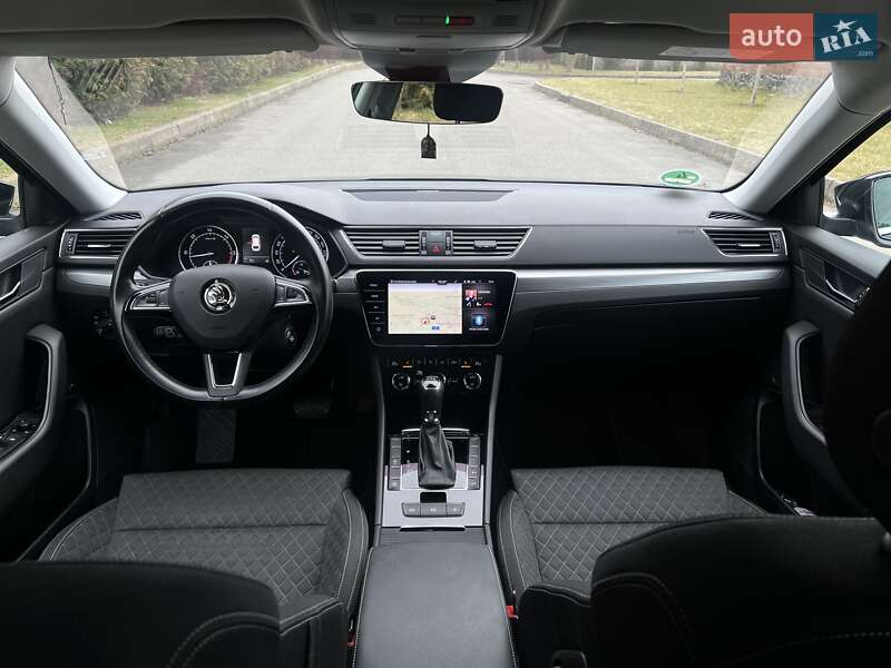 Универсал Skoda Superb 2017 в Ровно
