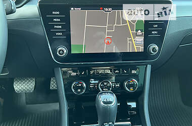Лифтбек Skoda Superb 2018 в 