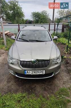 Универсал Skoda Superb 2010 в 