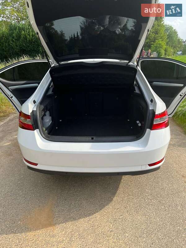 Лифтбек Skoda Superb 2019 в Кривом Роге фото 13 Лифтбек Skoda Superb 2019 в Кривом Роге