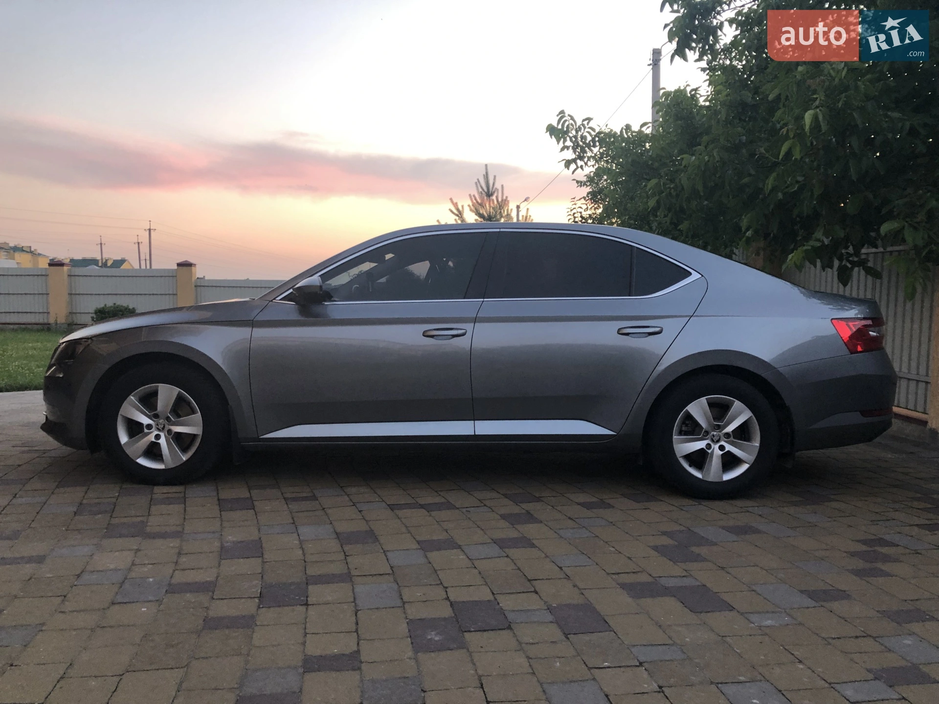 2016 Skoda Superb - мініатюра 4