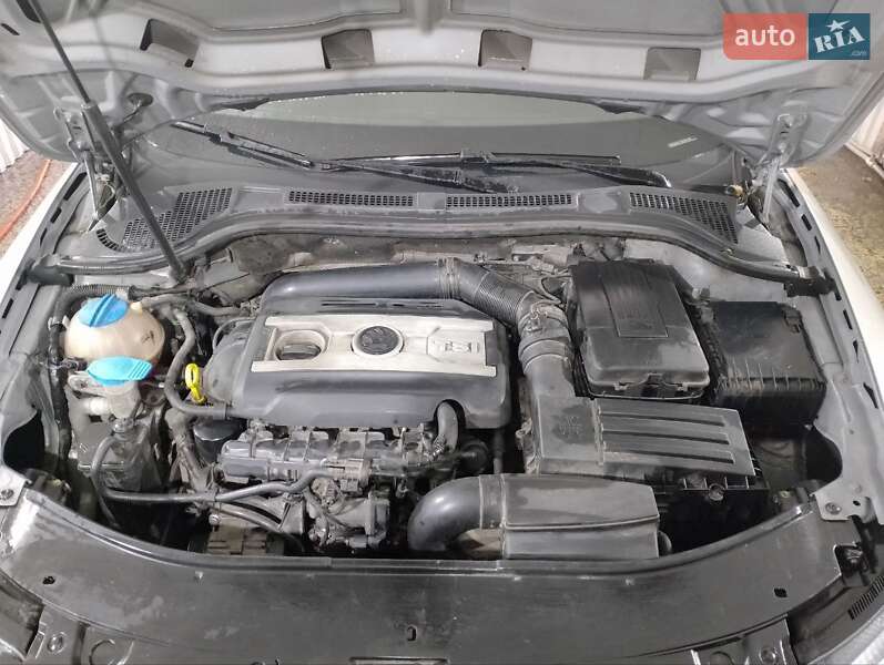 Лифтбек Skoda Superb 2013 в Киеве