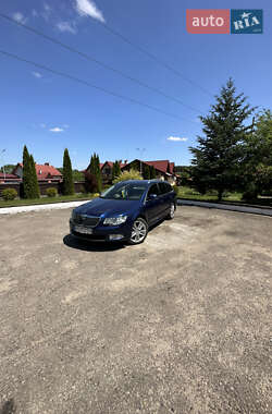 Универсал Skoda Superb 2013 в Киеве