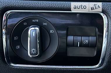 Лифтбек Skoda Superb 2014 в 