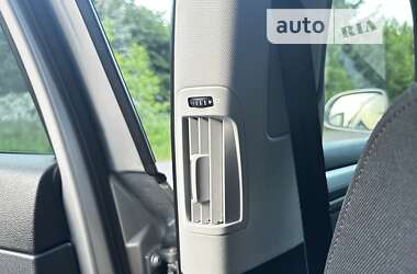 Лифтбек Skoda Superb 2014 в 