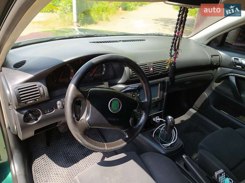 Ліфтбек Skoda Superb 2004 в Коростишеві