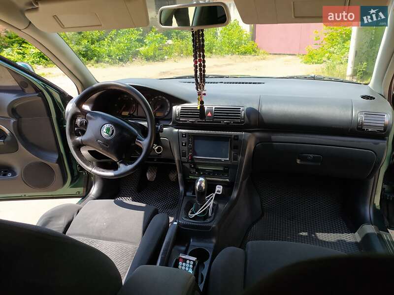 Ліфтбек Skoda Superb 2004 в Коростишеві