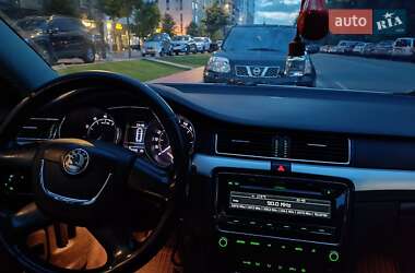 Универсал Skoda Superb 2010 в 